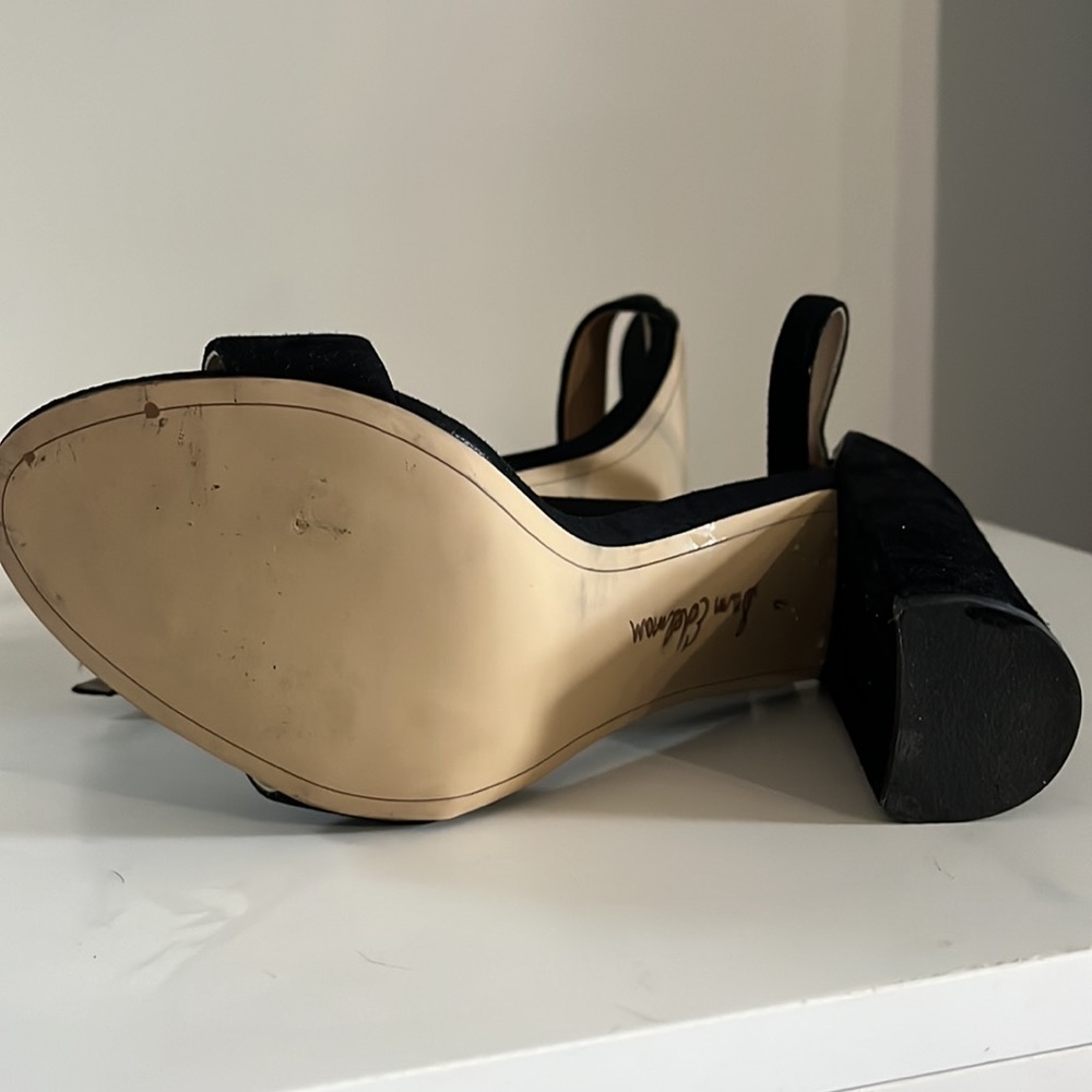 Sam Edelman | Lux Suede YARO heels | Black minimalist with chunky heel | Size 7 - Picture 13 of 16